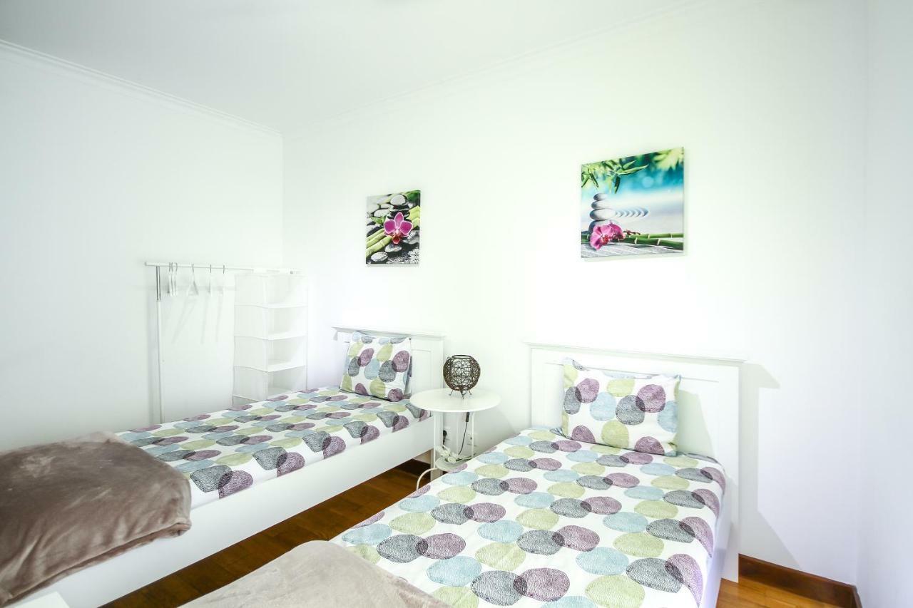 Apartamento Tejo Cacilhas Exterior photo
